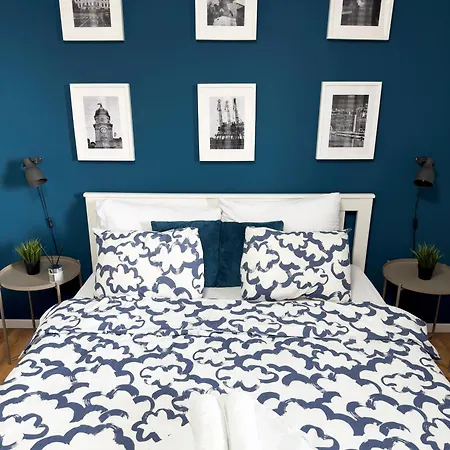 Cute In Near With Parking *