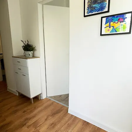 Apartment Cute In Near With Parking