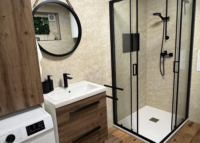 Cute In Near With Parking Lägenhet